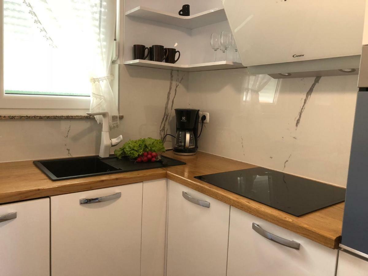 Ucka Apartment *